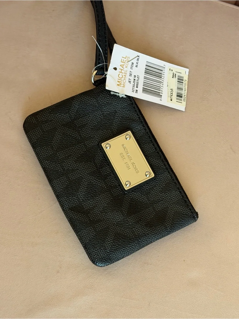 Michael Kors compact michael